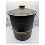 METAL ASH BUCKET