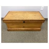 PINE BLANKET BOX NO KEY
