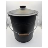 METAL ASH BUCKET