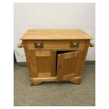 ANTIQUE WASH STAND ON CASTERS