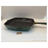 LE CREUSET CAST IRON FRYING PAN