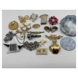 SELECTION OF FASHION BROOCHES