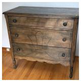 VINTAGE 3 DRAWER DRESSER