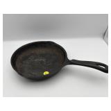 WAGNER'S 1891 8 INCH CAST IRON FRY PAN