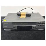 HITACHI VHS PLAYER WITH REMOTE