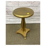 SMALL GOLD PAINTED PLANT STAND