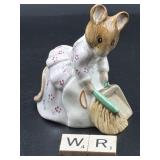 BEATRIX POTTER - HUNCA MUNCA SWEEPING