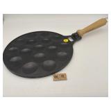 15 HOLE CAST IRON MULTI-MOLD PAN