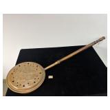 ANTIQUE BRASS BED WARMER WITH WOODEN HANDLE