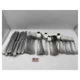 STAINLESS FLATWARE FOR 8 PLUS EXTRAS