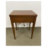 SEWING TABLE WITH WHITE SEWING MACHINE