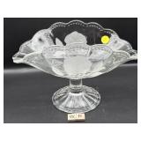 VINTAGE FOLDED GLASS FRUIT BOWL