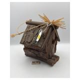 SMALL WOODEN BIRD HOUSE