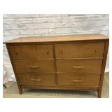 6 DRAWER DRESSER WITH MIRROR