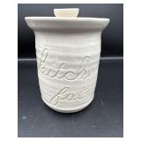 SIGNED POTTERY KITCHEN FAT COVERED DISH
