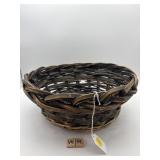 WOVEN BASKET