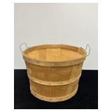 2 HANDLE APPLE BASKET