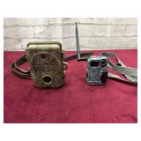 PAIR OF TRAIL CAMS