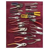 SELECTION OF PLIERS
