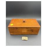 SMALL WOODEN STORAGE BOX