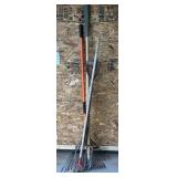 LOT OF GARDENING TOOLS