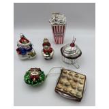 SMALL SELECTION OF 6 MODERN GLASS ORNAMENTS