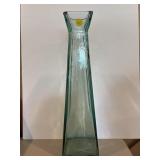 MODERN GLASS VASE