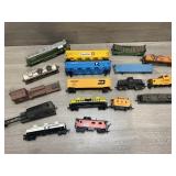 HO Bachmann Train Cars & Engines