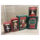 (5) Boxed Christmas Ornaments