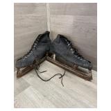 Old Fashioned Leather Top Skates