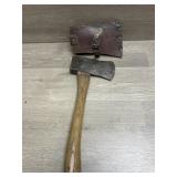 VTG Unbranded Hatchet w/ Leather Sheath 5" Head