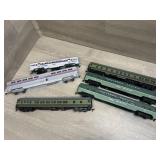 (6) Unmarked HO Train Cars - Amtrak & Northern