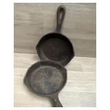 (2) wagnerware 6.5" Cast Iron Skillets