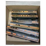 (6) HO Unmarked Train Cars - Lot 2