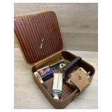 Menï¿½s Shaving Kit With (2) Gillette Razors & M