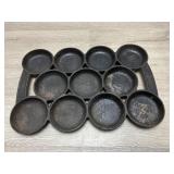 Cast Iron Round Gem Muffin Pan