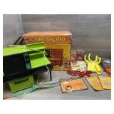 1973 Betty Crocker Easy Bake Oven -