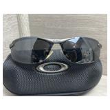 Oakley Knockoff Sunglasses w/ case