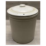 (1) Gallon Stoneware Crock with Lid - Unmarked -