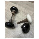 (4) Porcelian antique Door Knobs