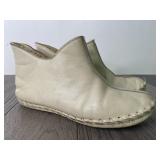Vintage Woodstock Era Leather Moccasins Womenï¿½s
