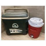 Cooler Lot - igloo 30qt and Rubbermaid Drink