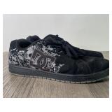 DC Skate Shoes Menï¿½s Size 11 -