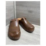 Ladies sz10 Slip On - Clog Style New