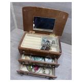 Jewelry Box with Jewelry