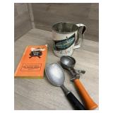 Vintage Kitchen Lot