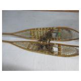 OLD LONG HURON OR ALASKAN STYLE WOOD SNOWSHOES