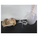 3 VINTAGE PIECES OF ART GLASS