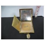 WW2 HENRIETTE COMPACT