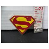 1978 BRASS ENAMEL SUPERMAN HEAVY PINBACK BUTTON